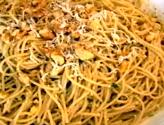 Walnut And Garlic Pesto Pasta